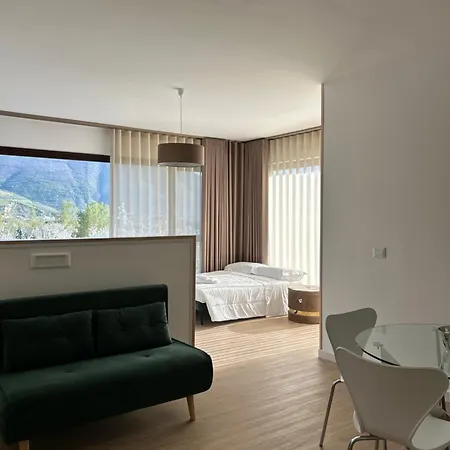 Oda ve Kahvaltı Vico